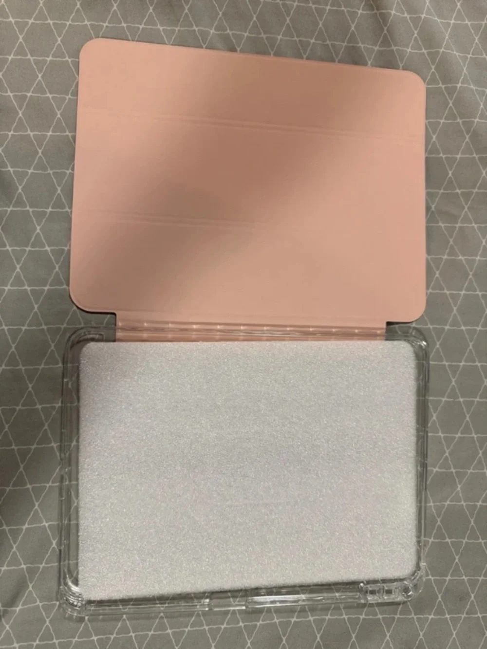 iPad Pro 11-inch (M4) case with pencil holder